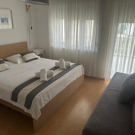 Apartmani Mira โวดีเซ ภายนอก รูปภาพ